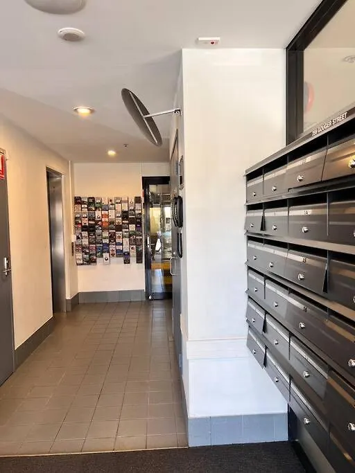 Apartment Ensuite Studio at Gouger st 106 Adelaide Australia